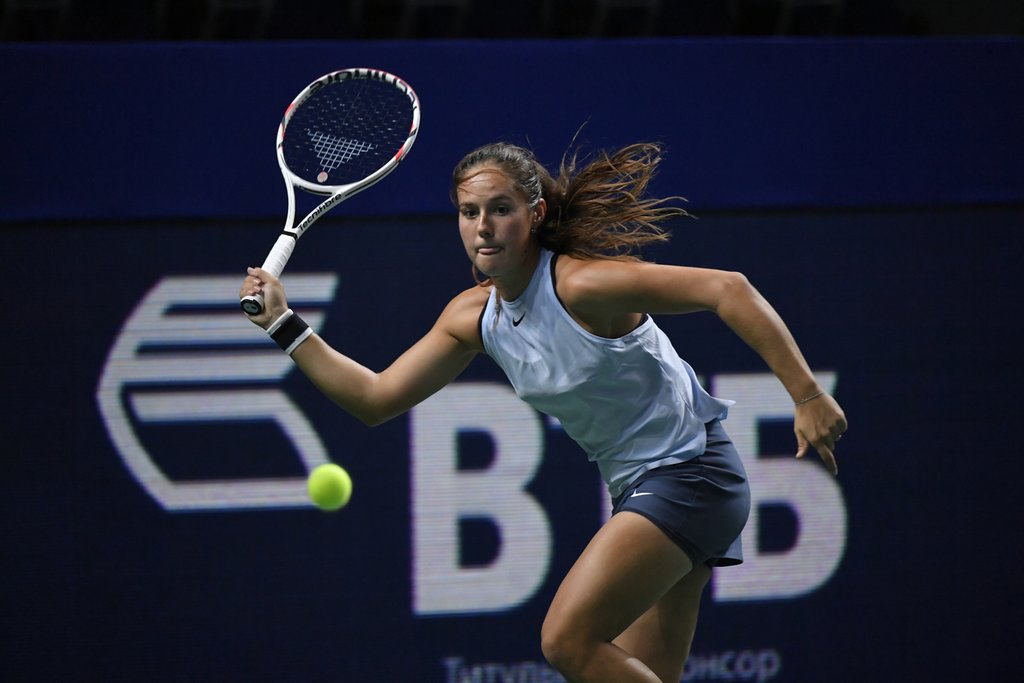 Kasatkina to face Sasnovich in the quarterfinals